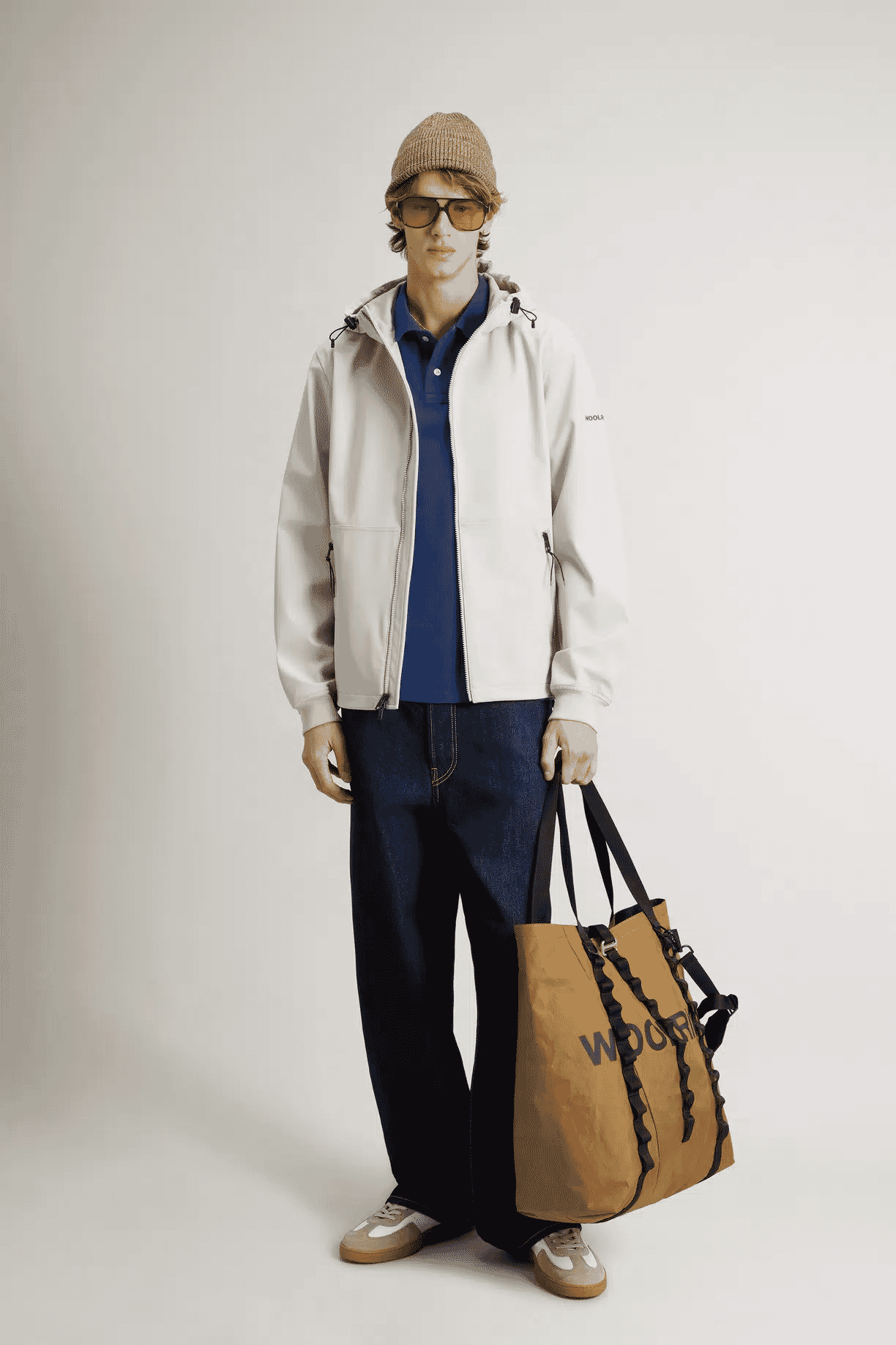 Woolrich: Jacket in Tech Softshell