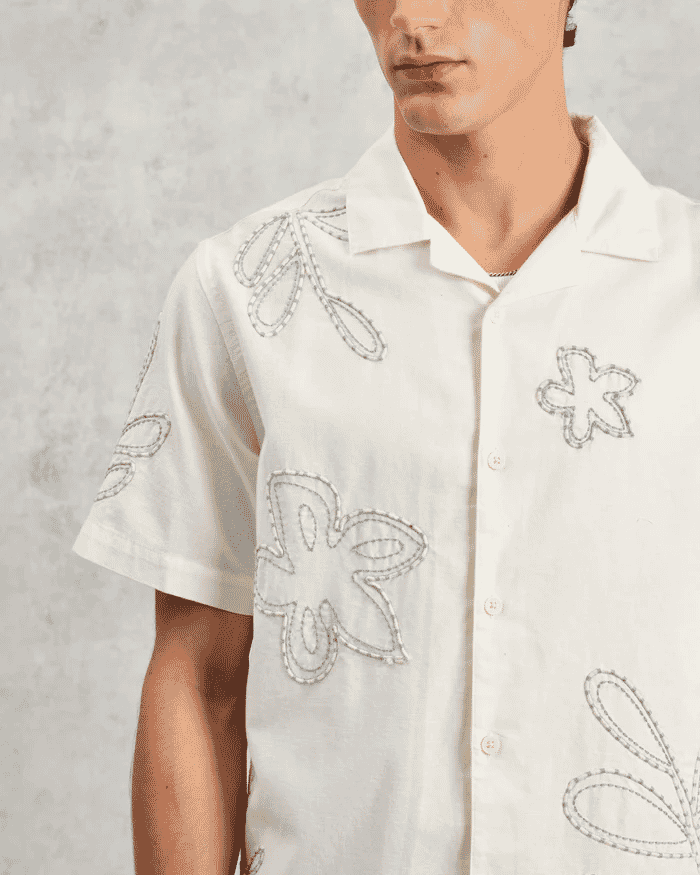 Wax London: Didcot - Ecru Floral Embroidered Short-Sleeve Shirt