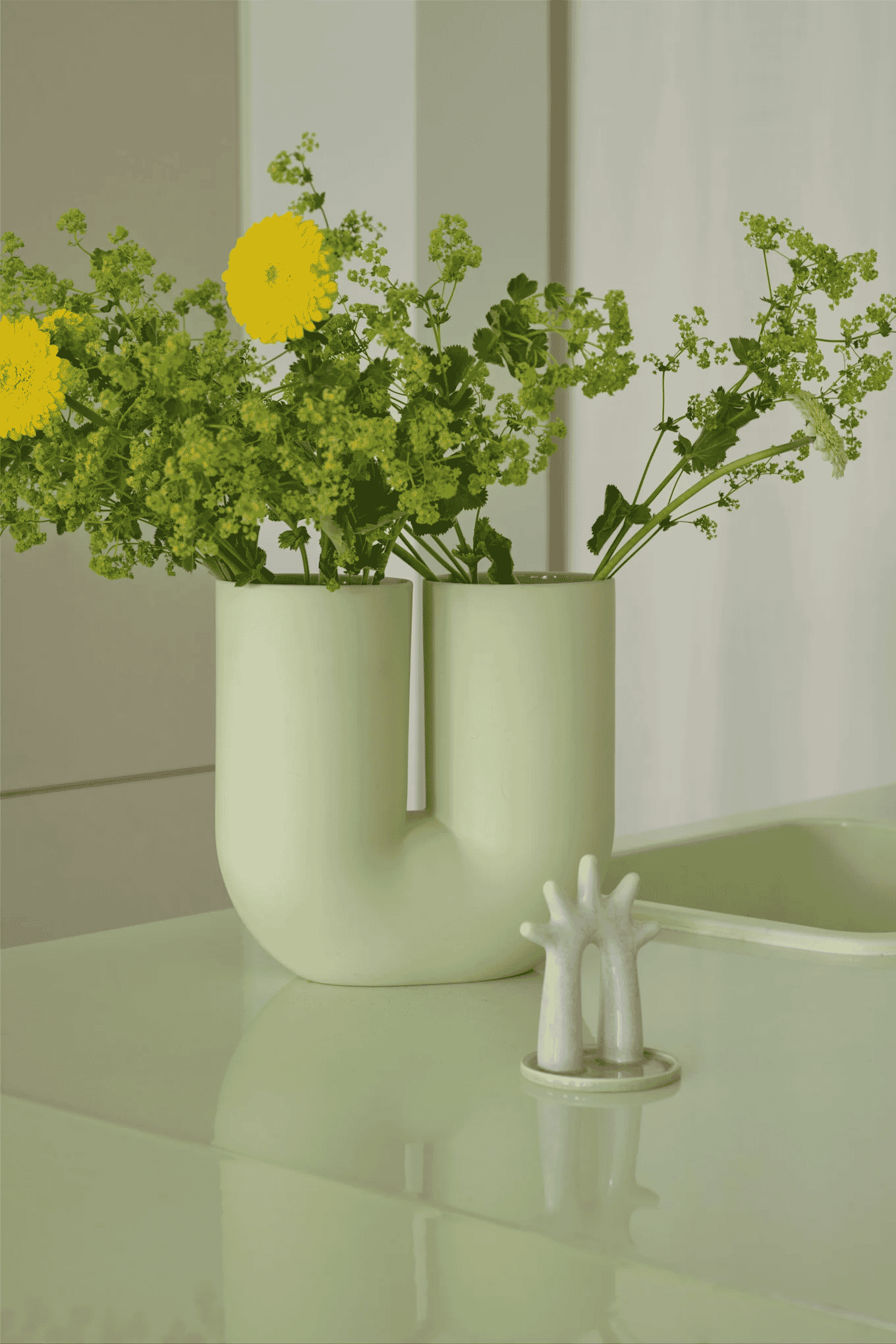 Earnest Studio: Light green Kink vase