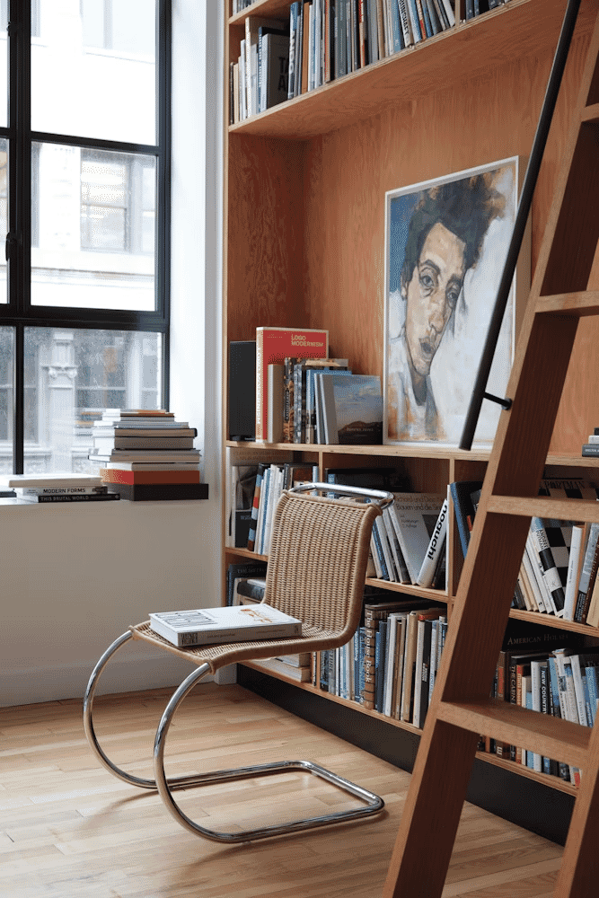 Knoll®: MR Side Chair