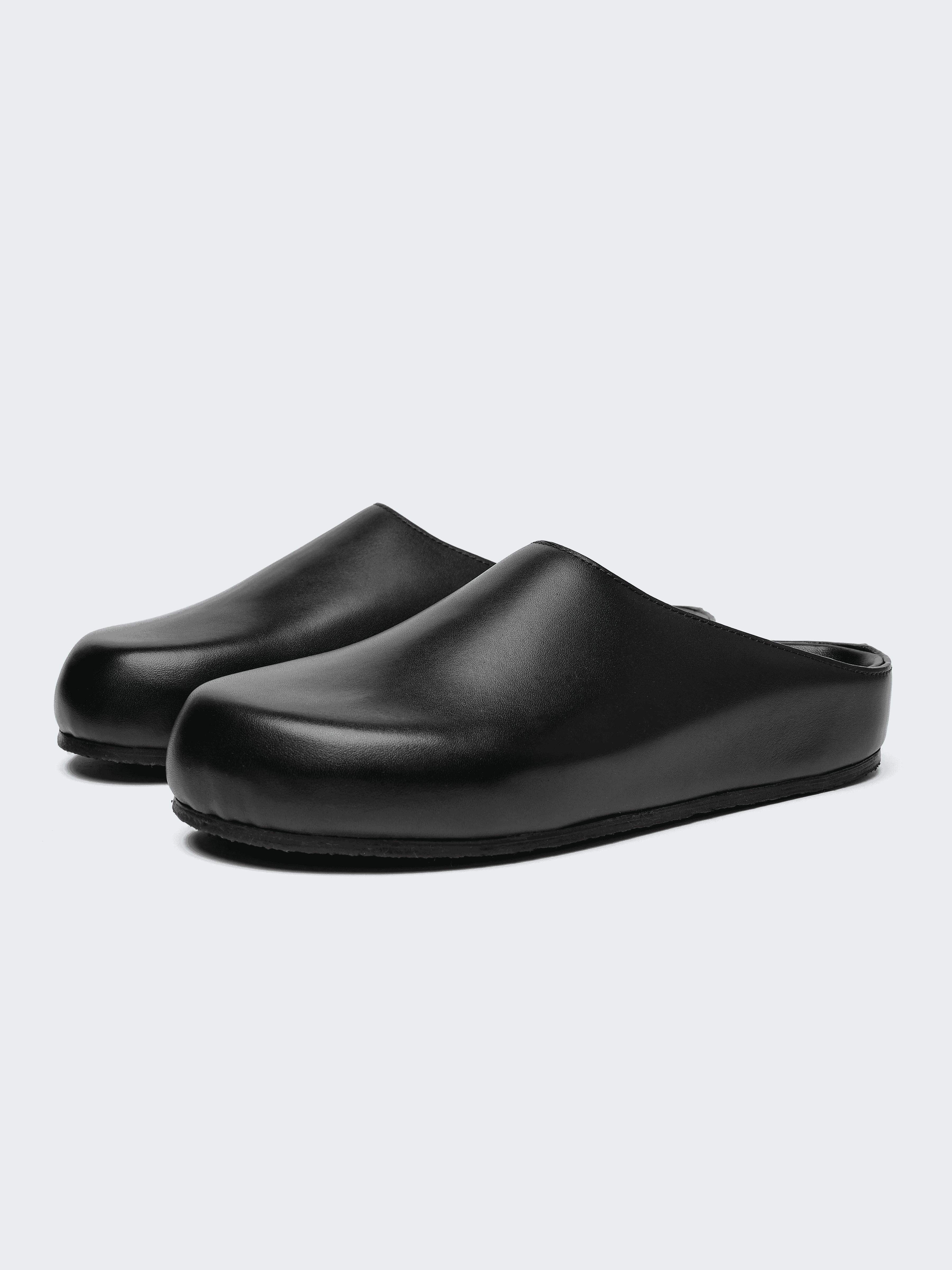 Studio Nicholson: Men&#039;s Clog