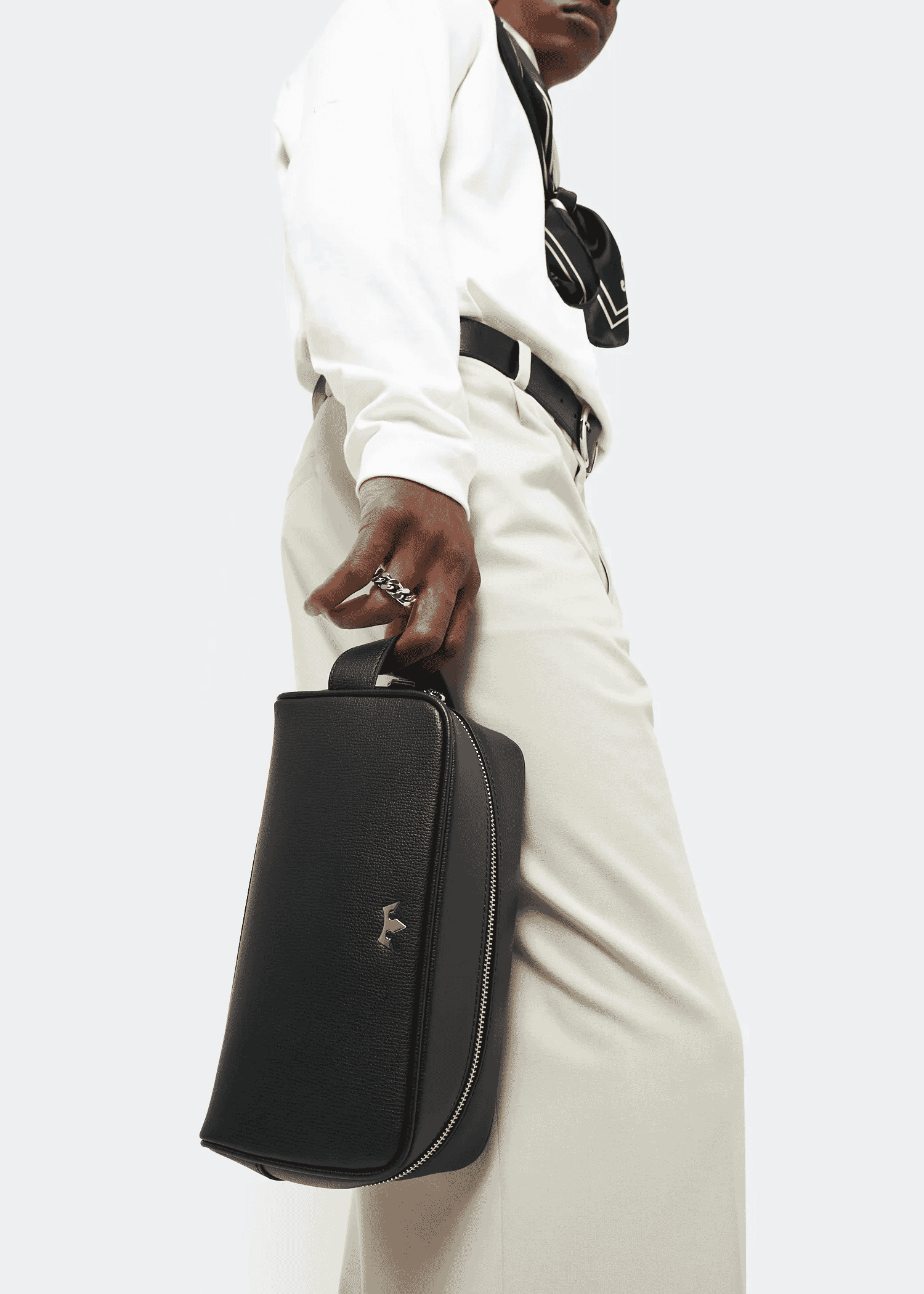 Roderer: Italian Leather Black Washbag