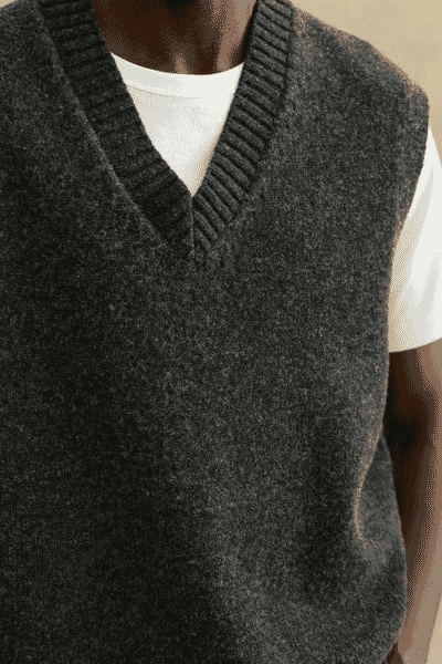 A Day&#039;s March: Black Melange Lambswool V-Neck Vest