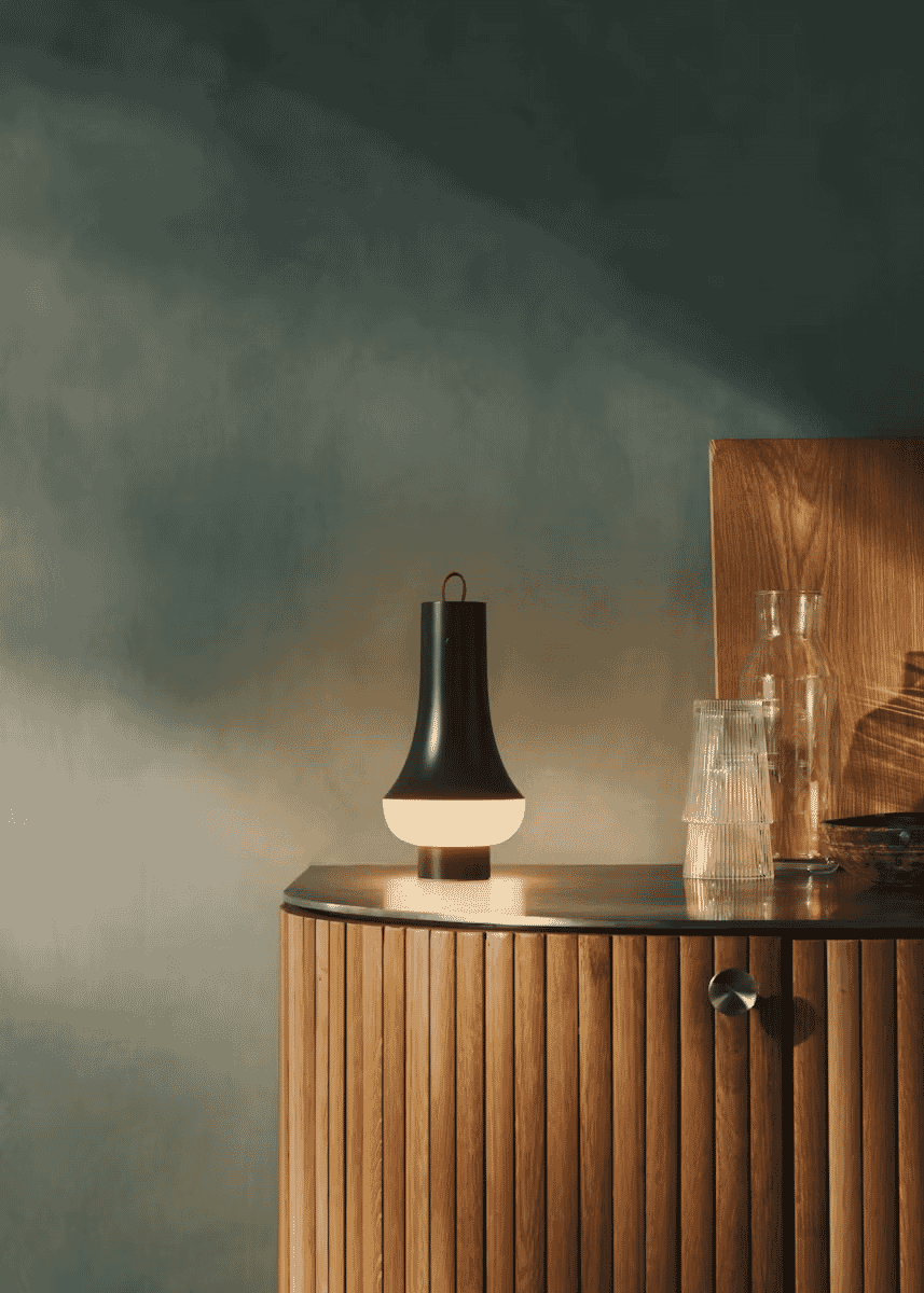 Louis Poulsen: Tomoshi Portable Lig