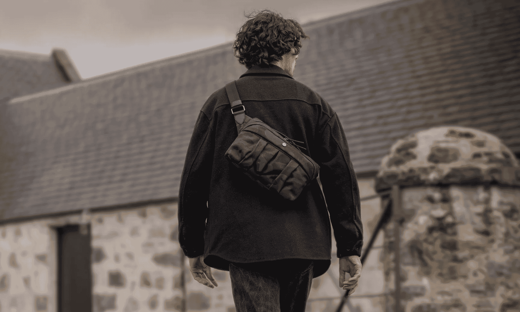 Mismo: M/S Passage Cross Bag