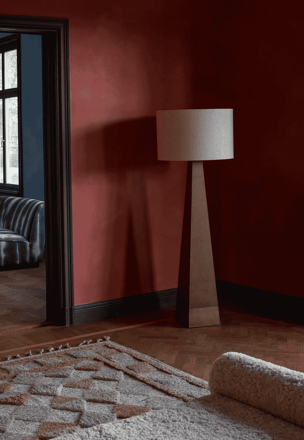 Av Edin &amp; Lina Kjellvertz: Pyramid Floor Lamp