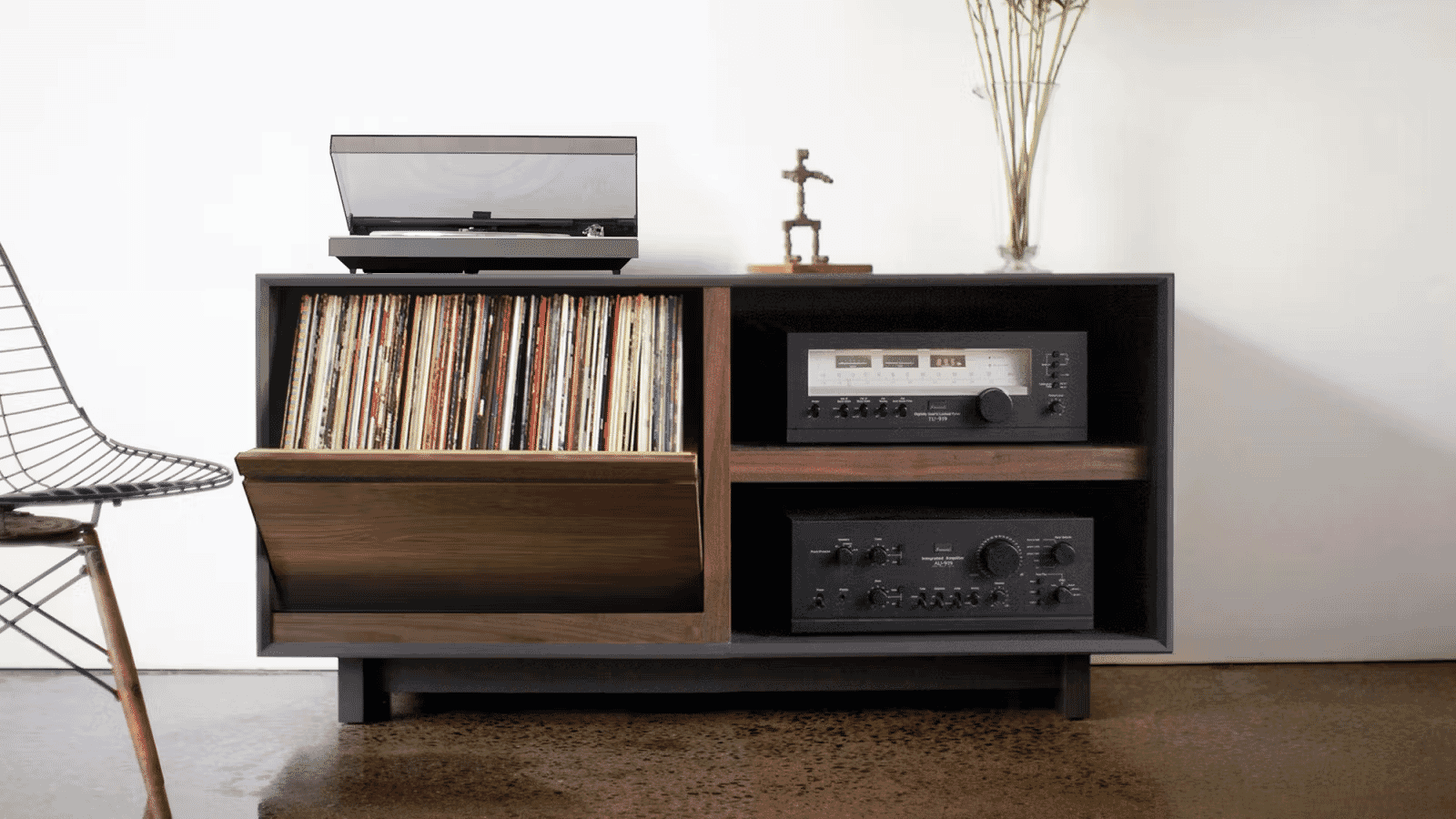 Symbol Audio: Aero 51" LP Console