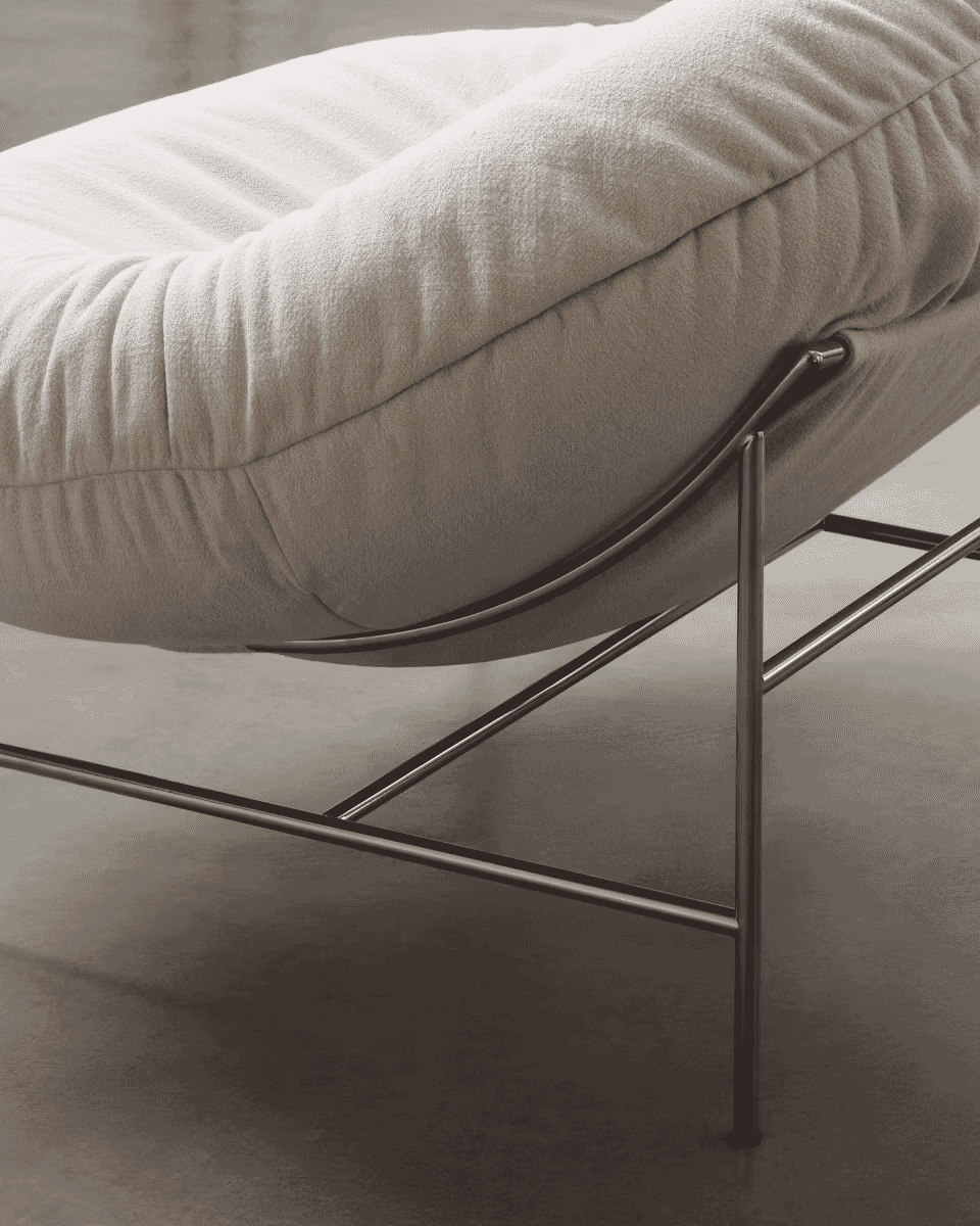 Knoll®: Perron Bun™ Lounge Chair