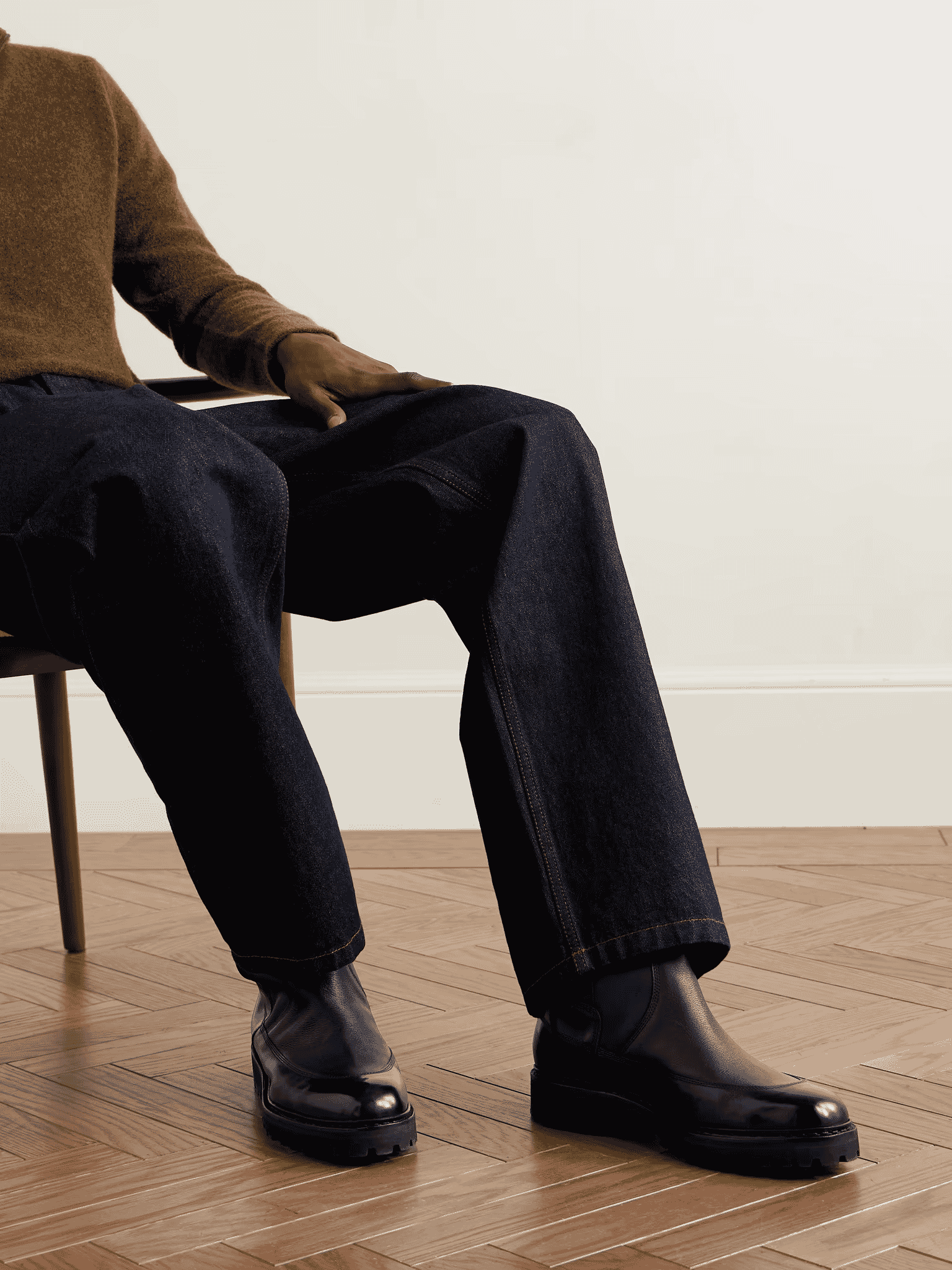 JOHN LOBB: Chelsea Boots