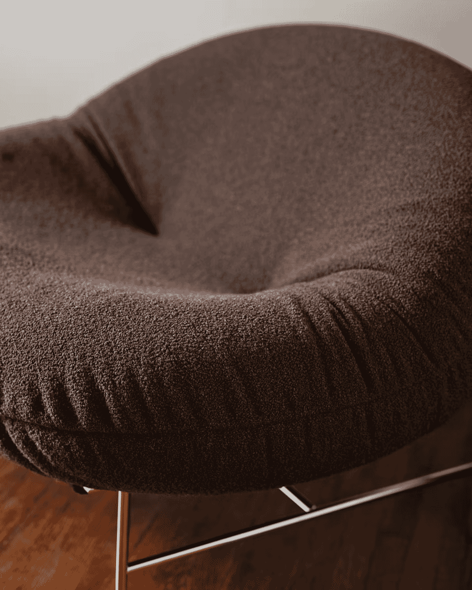 Knoll: Perron Bun Lounge Chair