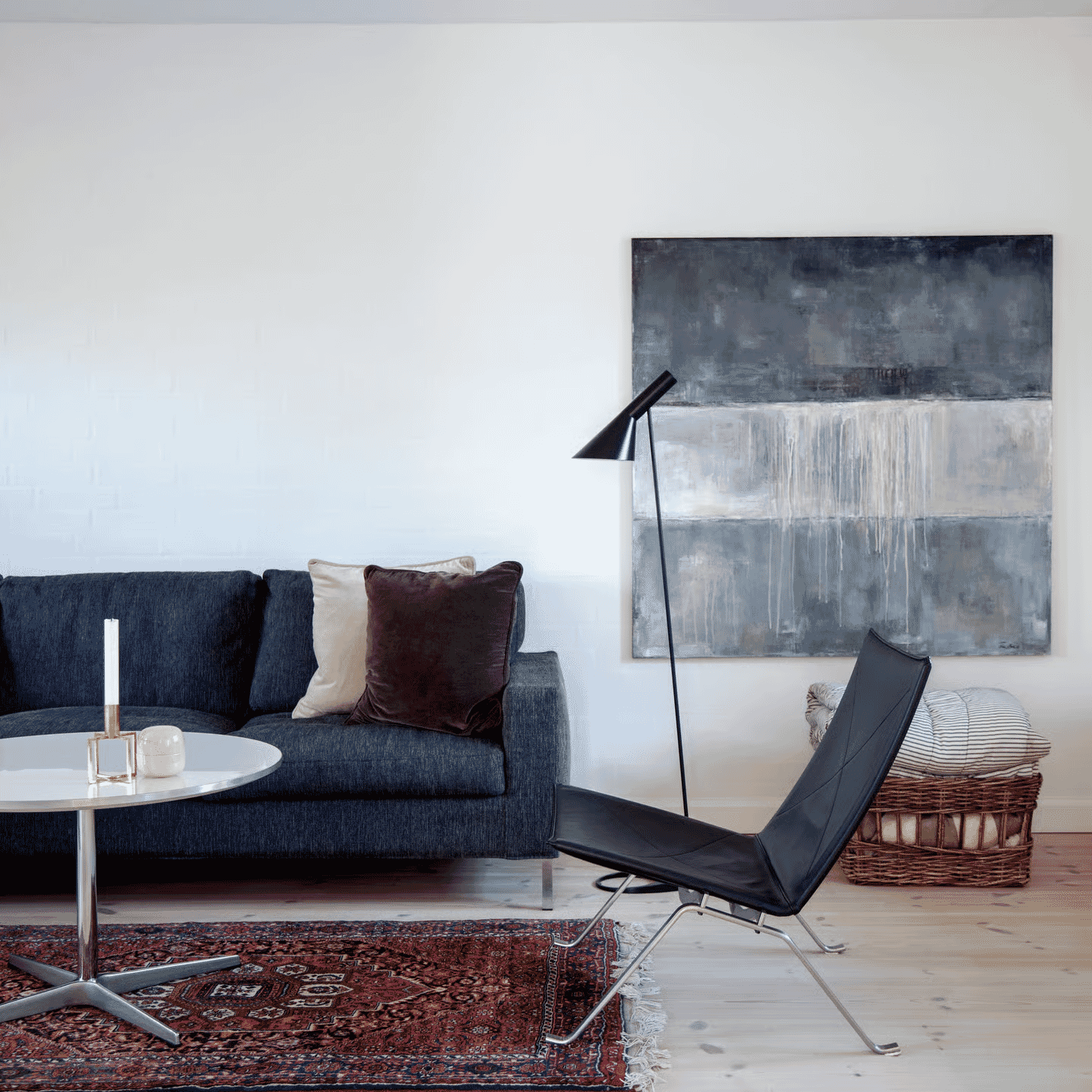 Arne Jacobsen for Louis Poulsen: AJ floor lamp