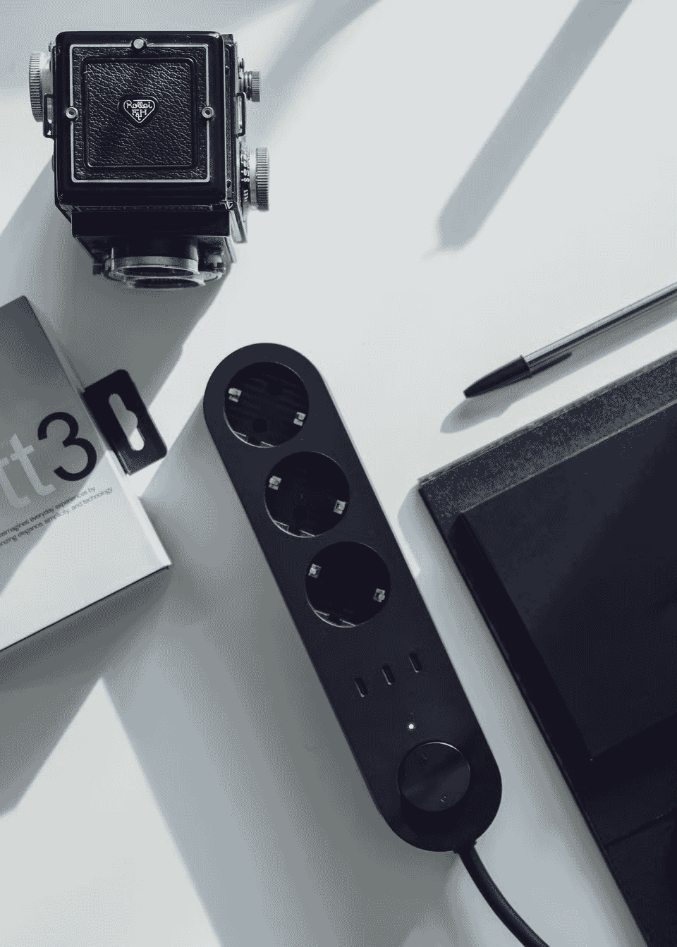 Palette: Alma Power Bar power strip