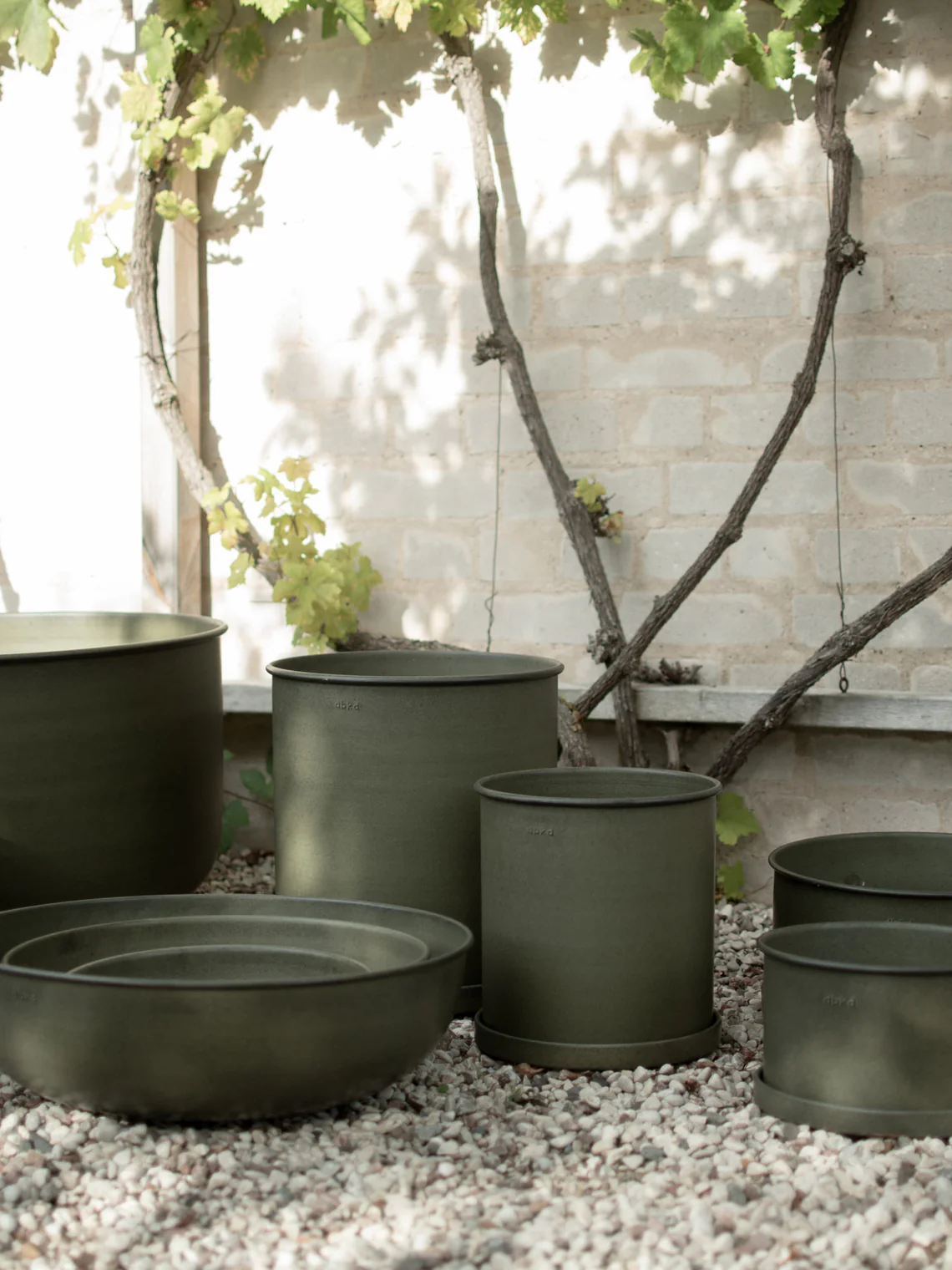 DBKD: Outdoor Flower Pots Out, Set of 2