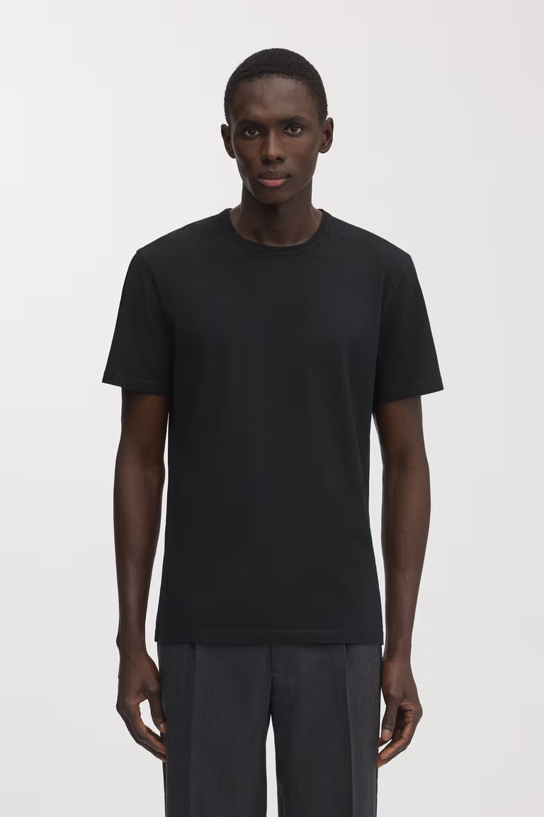 ASKET: Black T-Shirt