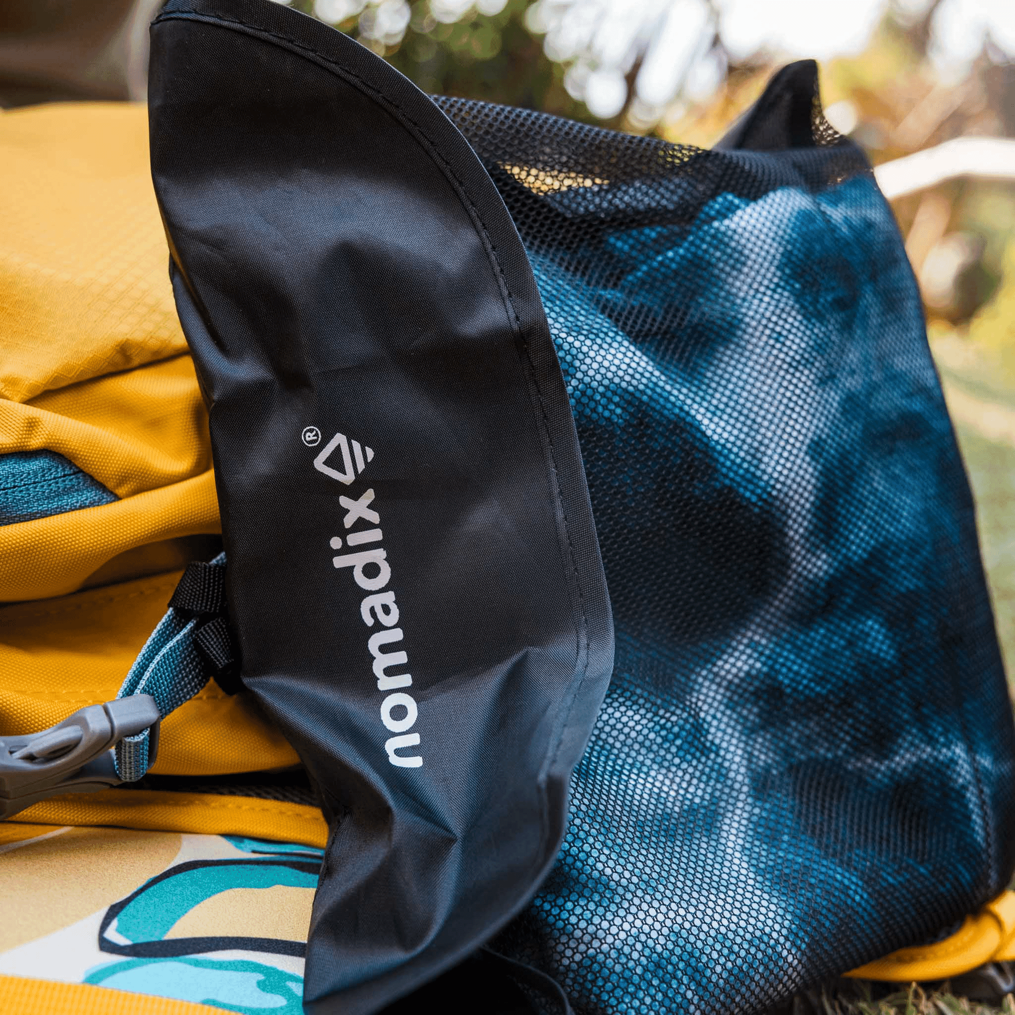 Nomadix: Ultralight Beach Towel