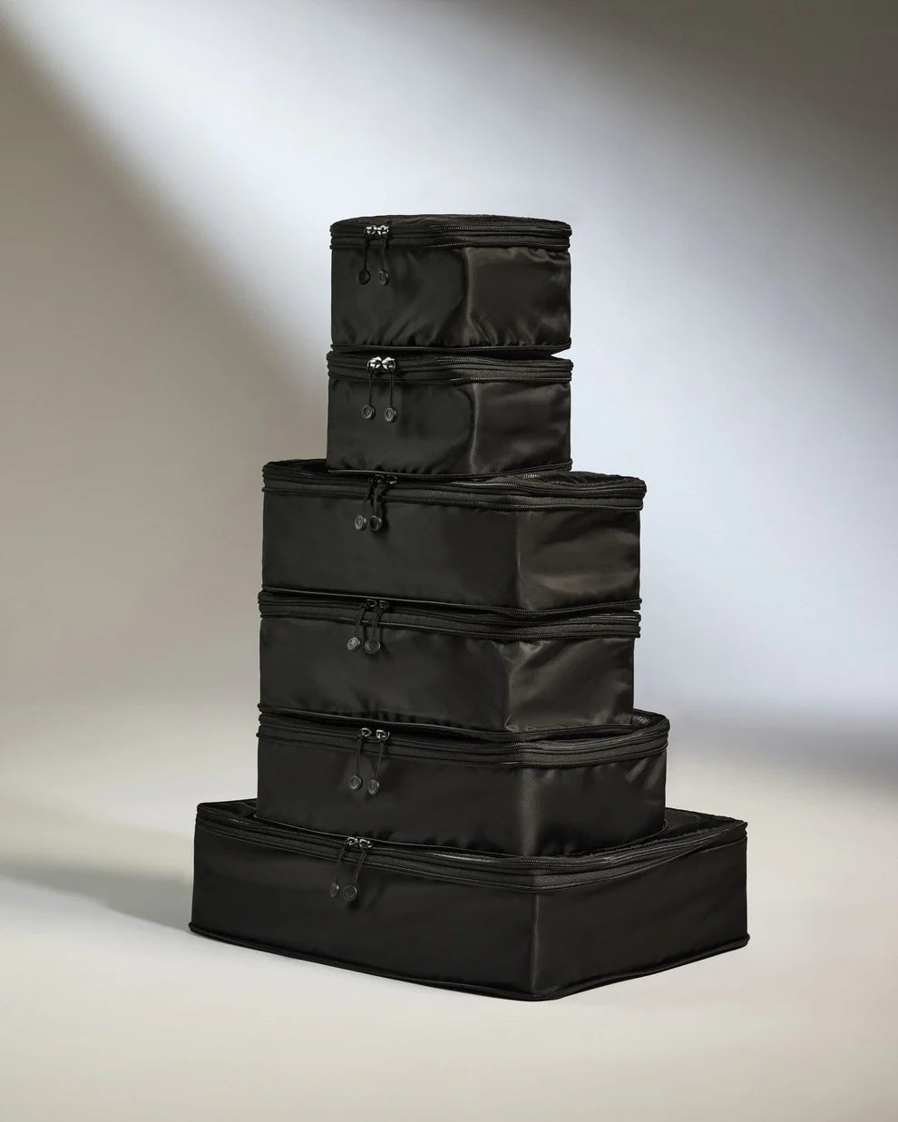 ANTLER: Packing Cubes in Black - Set of 6