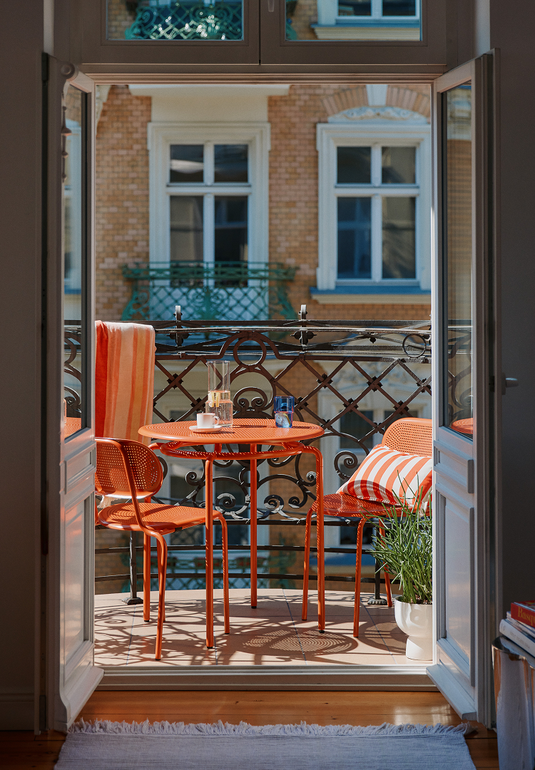 Westwing Collection: Round Garden Table Kumi, Ø 70 cm