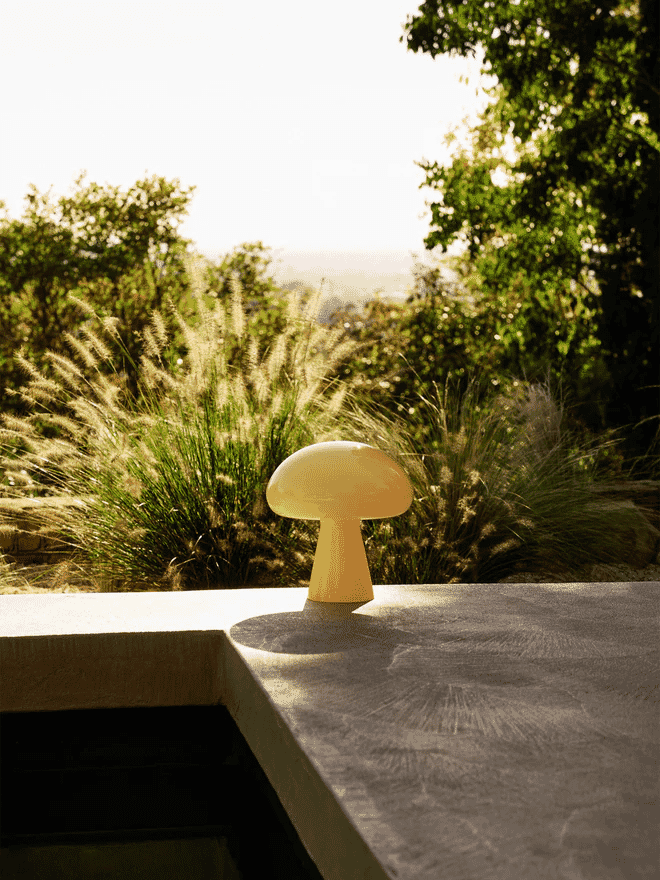 GUBI: Mouth-Blown Portable LED Table Lamp Obello, Dimmable