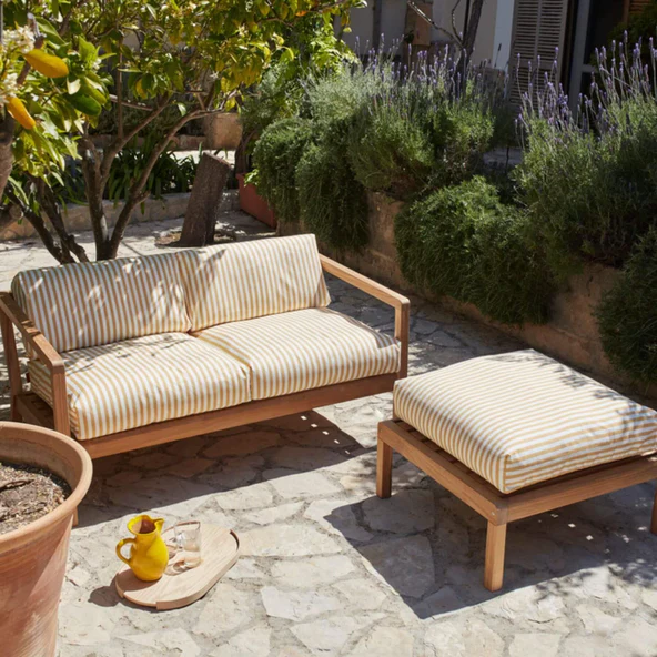 Fritz Hansen: Virkelyst Garden Sofa - Sea yellow stripe
