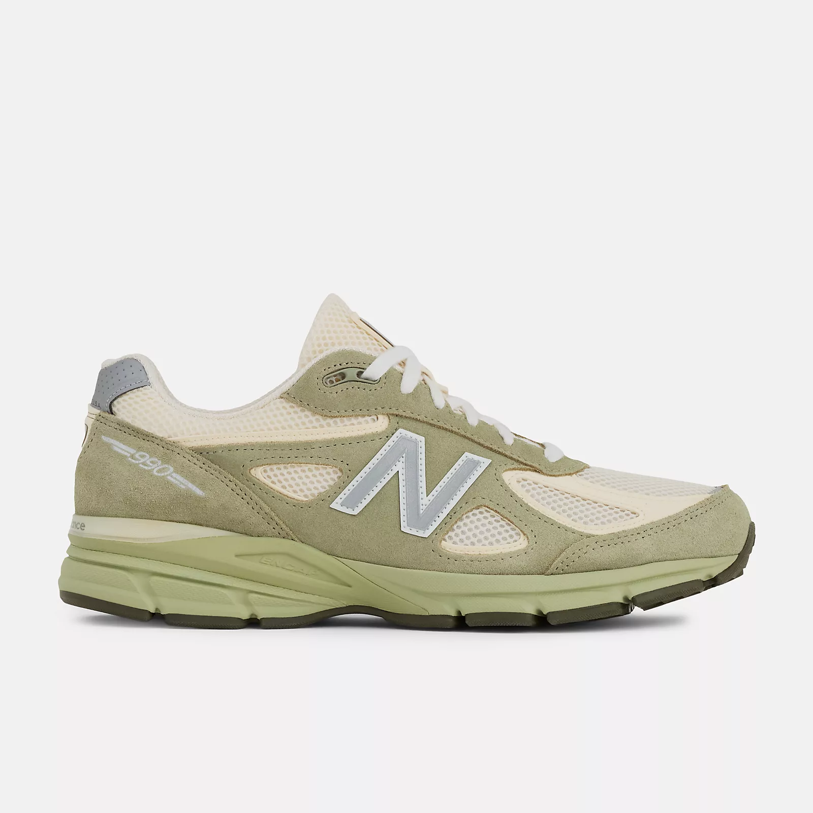 New Balance: Made in USA 990v4 Shoes