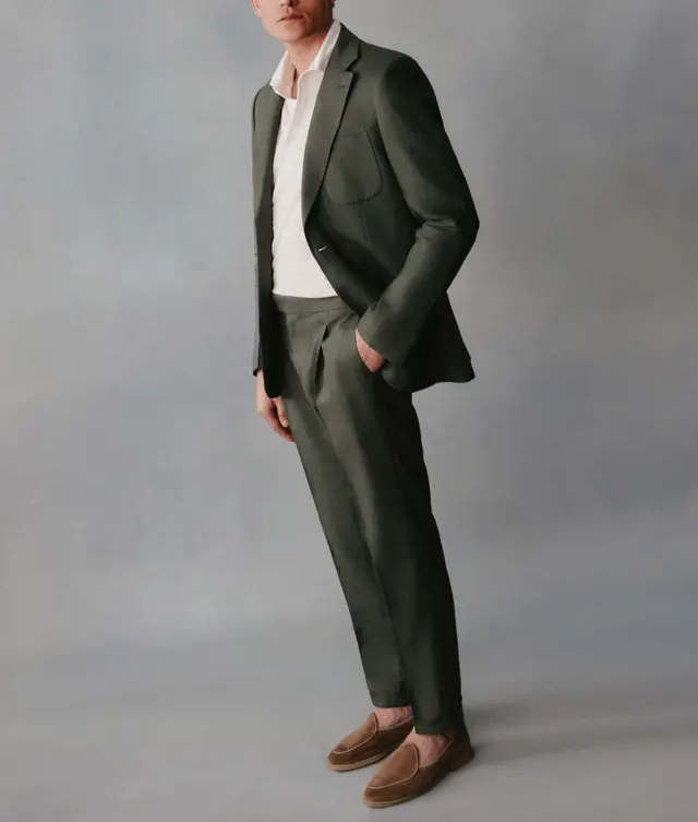 Luca Faloni: Olive Linen Blazer
