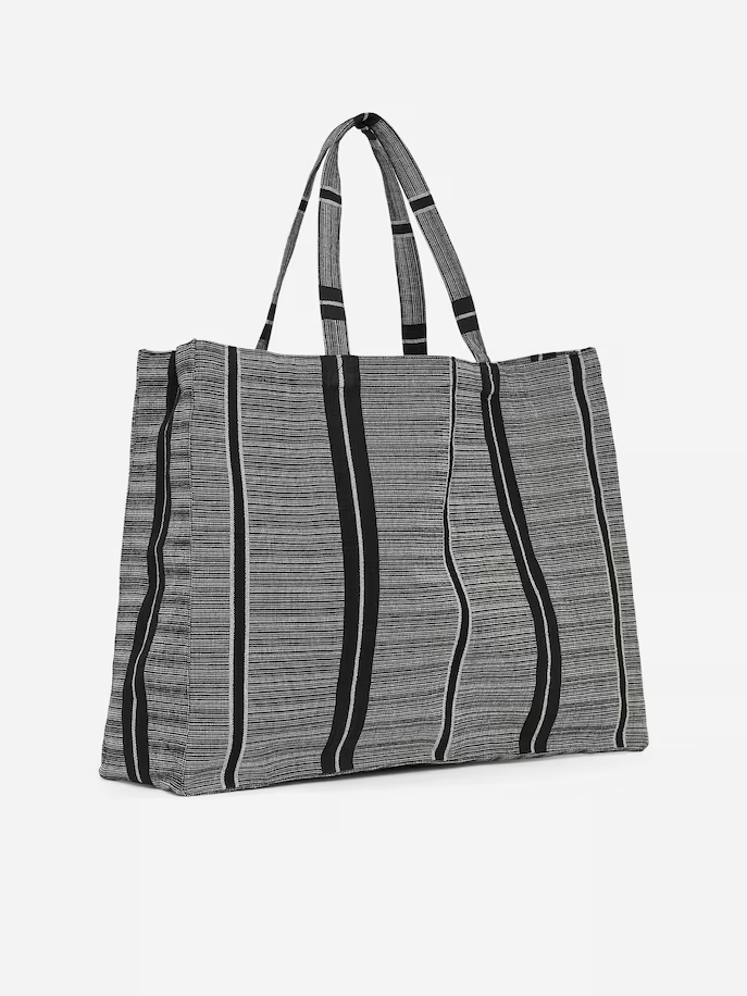 Arket: Beach Bag