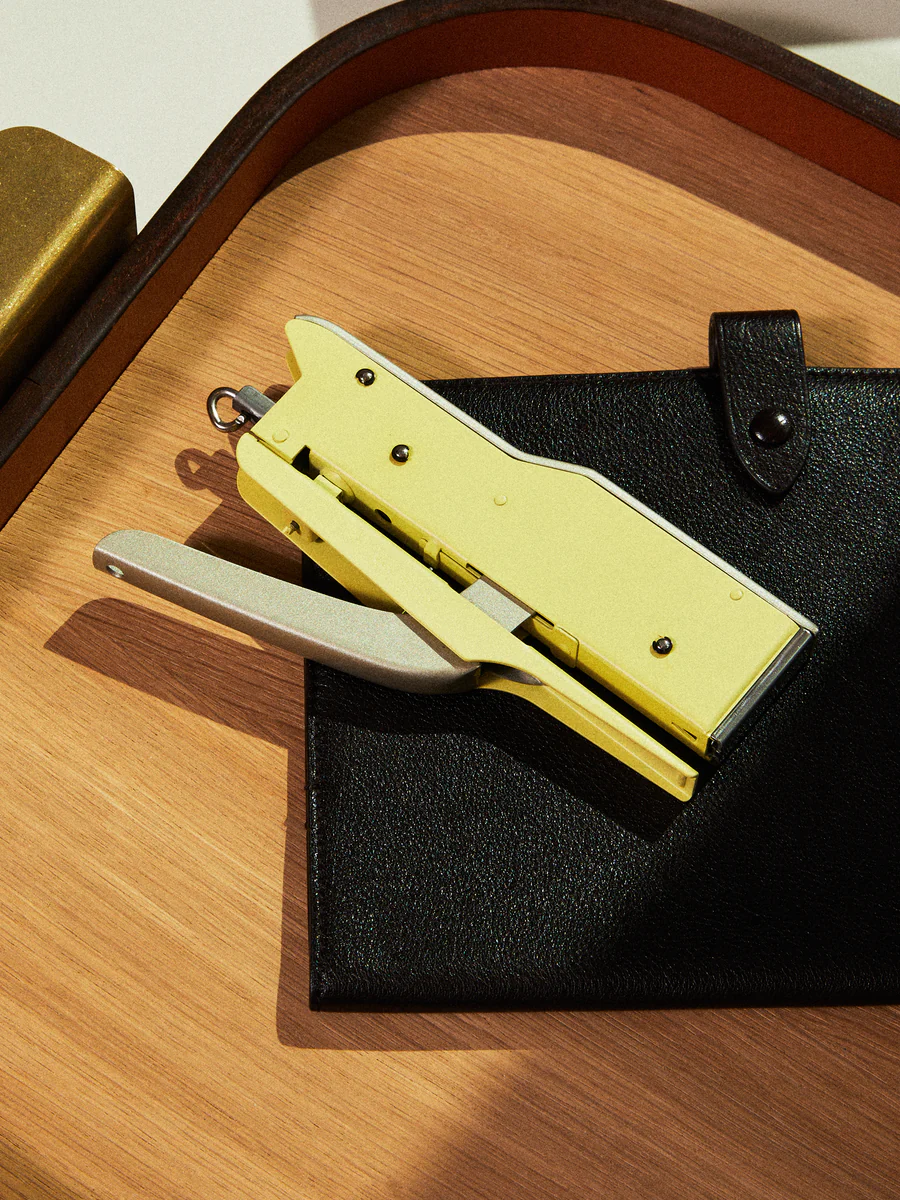 Zenith: Steel Plier Stapler