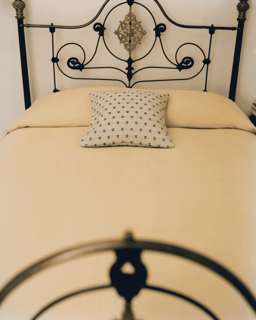 Nordic Knots: Studio Linen – Sunrise