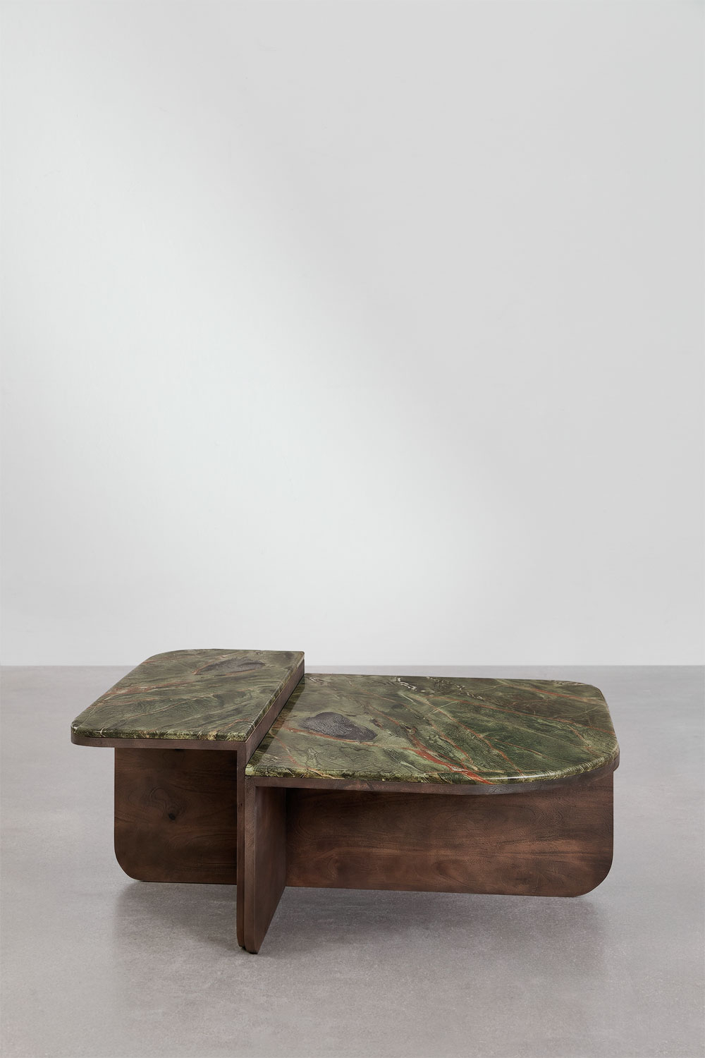 SKLUM: Clotsh coffee table
