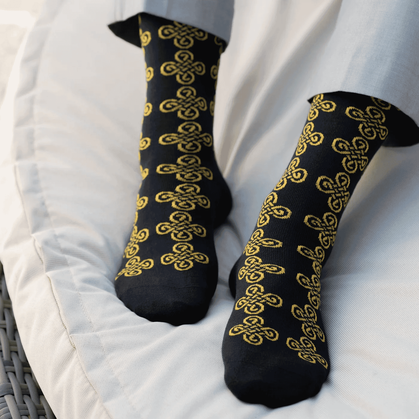 Peper Harow: Black Knot Men's Socks
