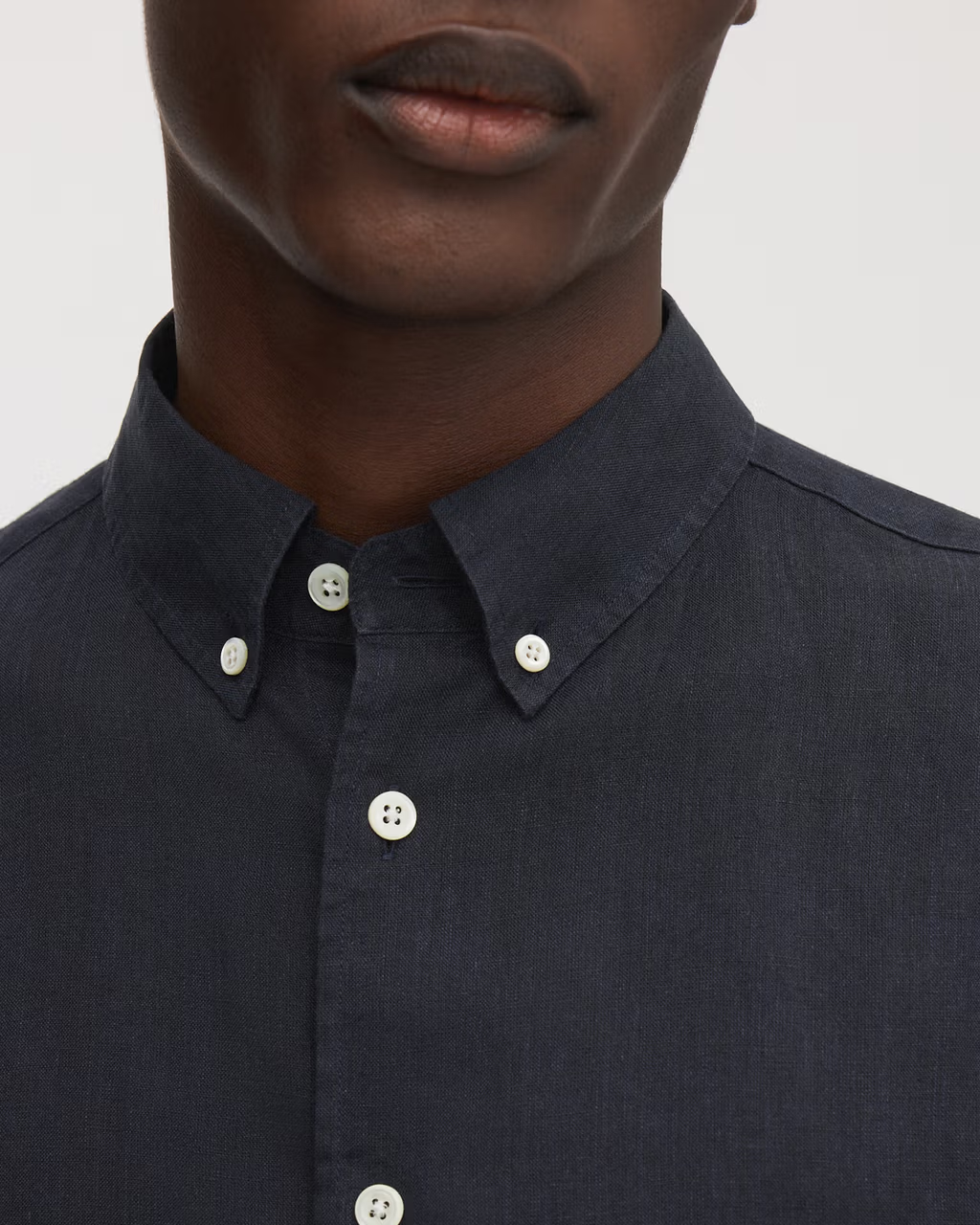 ASKET: The Linen Shirt