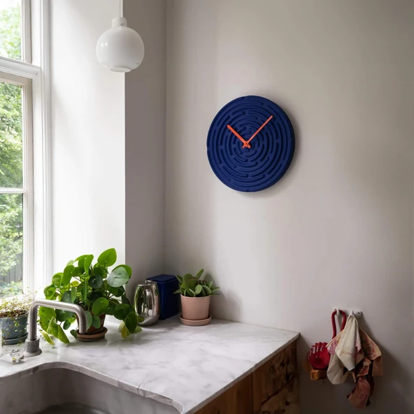 Raawii: Minos Horizon Blue Ceramic Clock