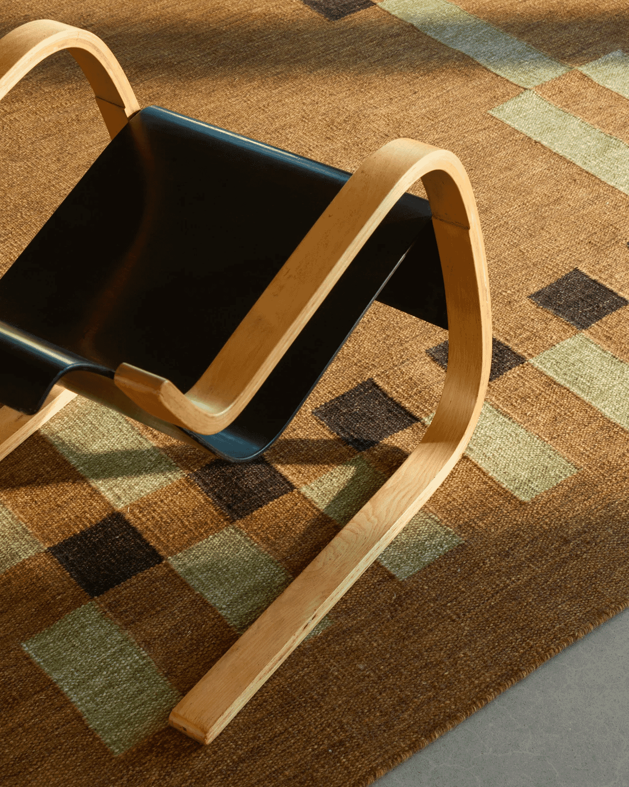 Nordic Knots: Runner Brown Rug