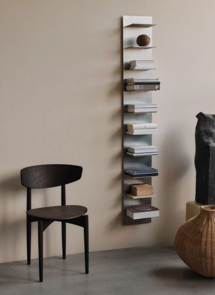 Ferm Living: Lage aluminum shelf
