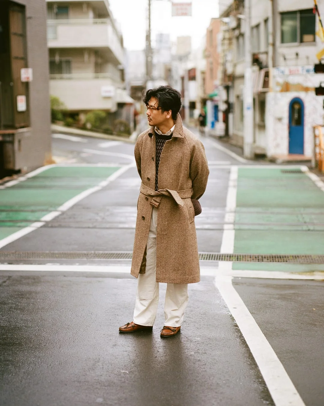 BEAMS F &amp; Drake’s: Tweed Raglan Overcoat