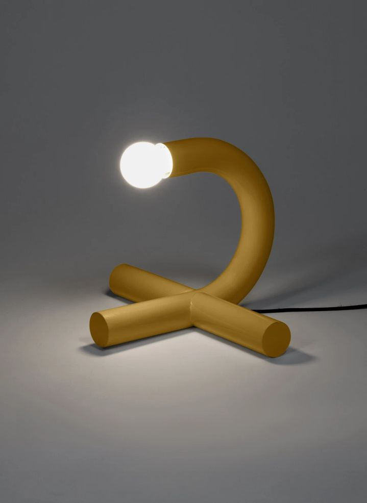 Valerie Objects: La Tre table lamp