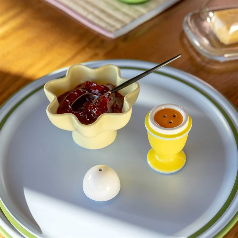 &amp;Klevering: Salt &amp; Pepper Egg Yellow