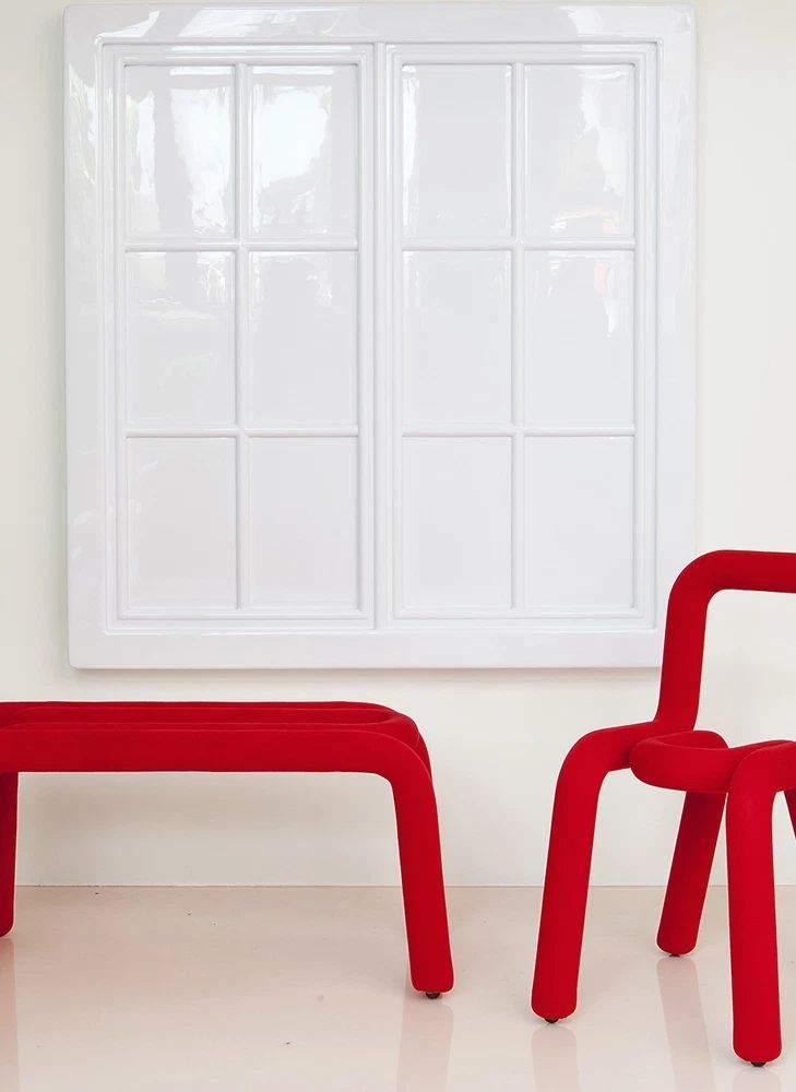 Moustache: Big Game Bold Chair