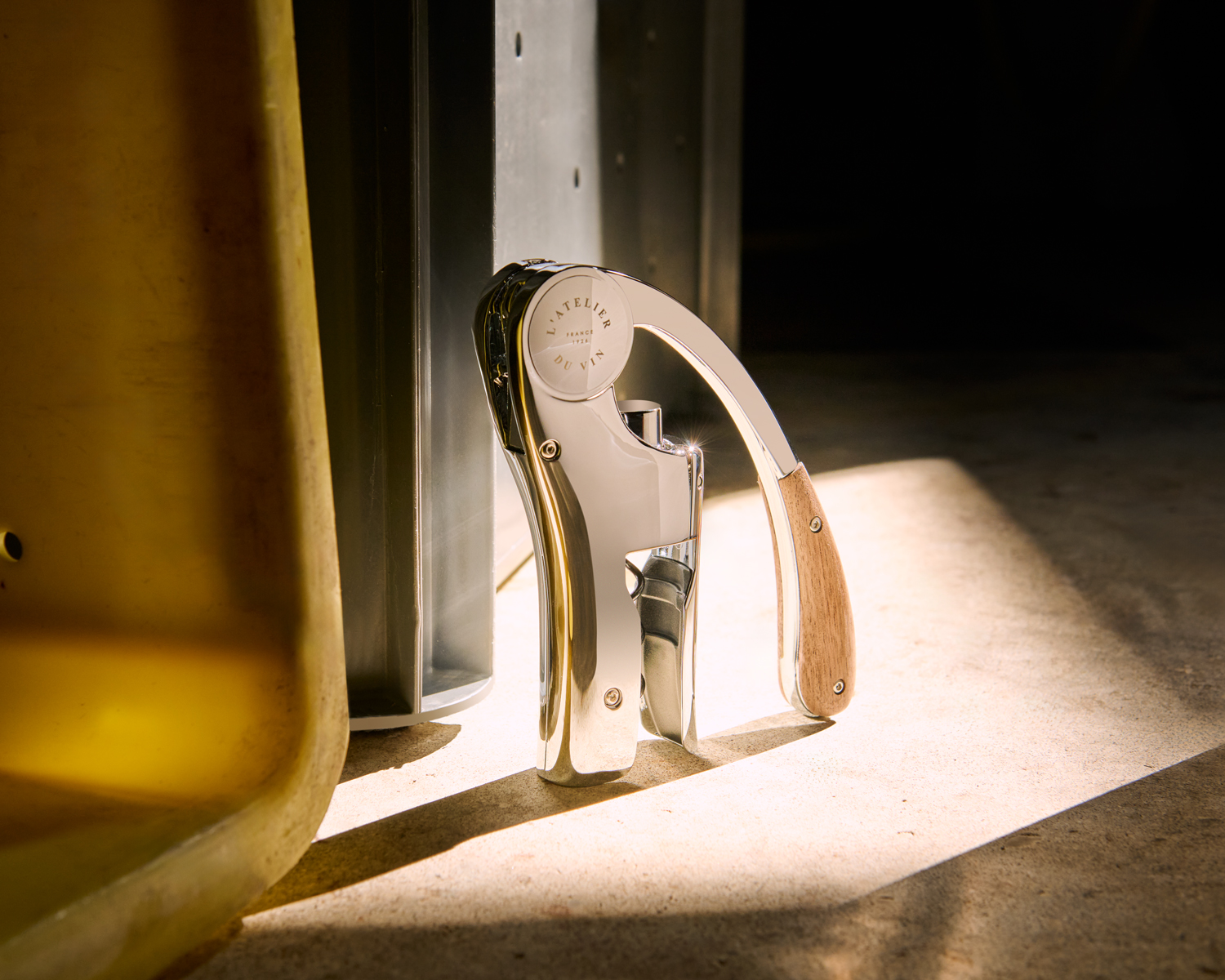 L'ATELIER DU VIN: Oeno Motion vertical lever corkscrew