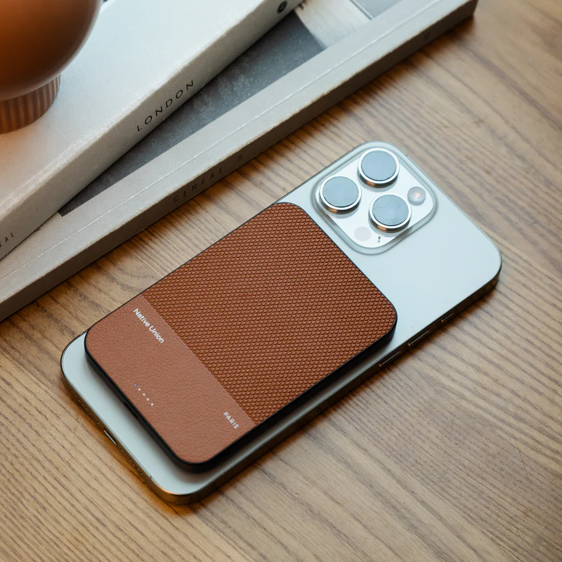 Native Union: Power Bank | Magnetic