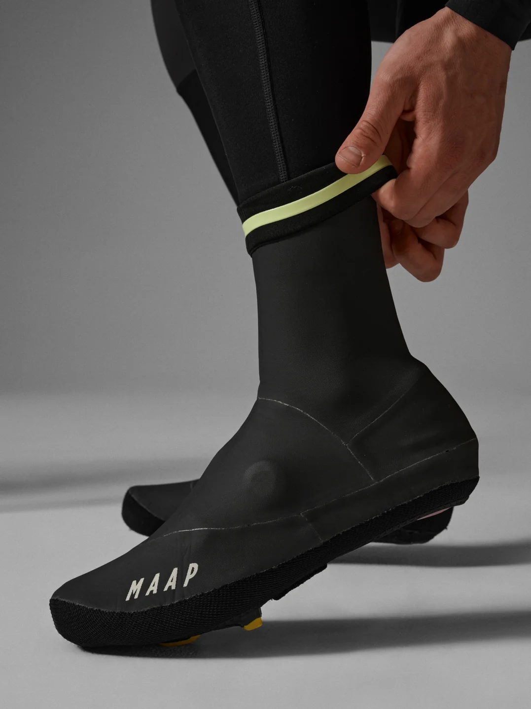 MAAP: Apex Winter Overshoe