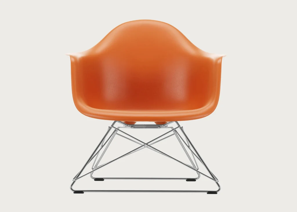 Eames: Plastic Armchair RE LAR