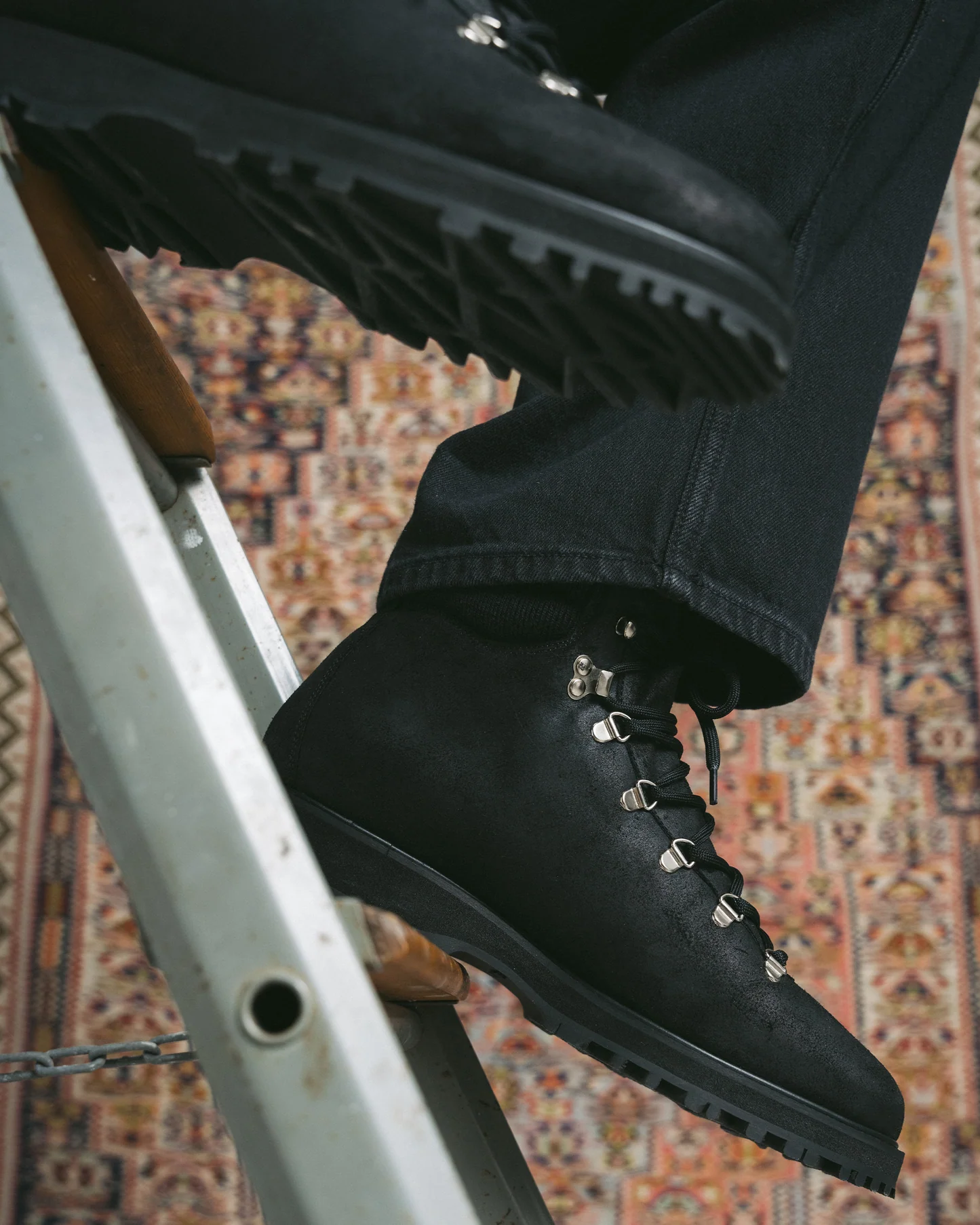 MYRQVIST: Duved Black Waxed Suede
