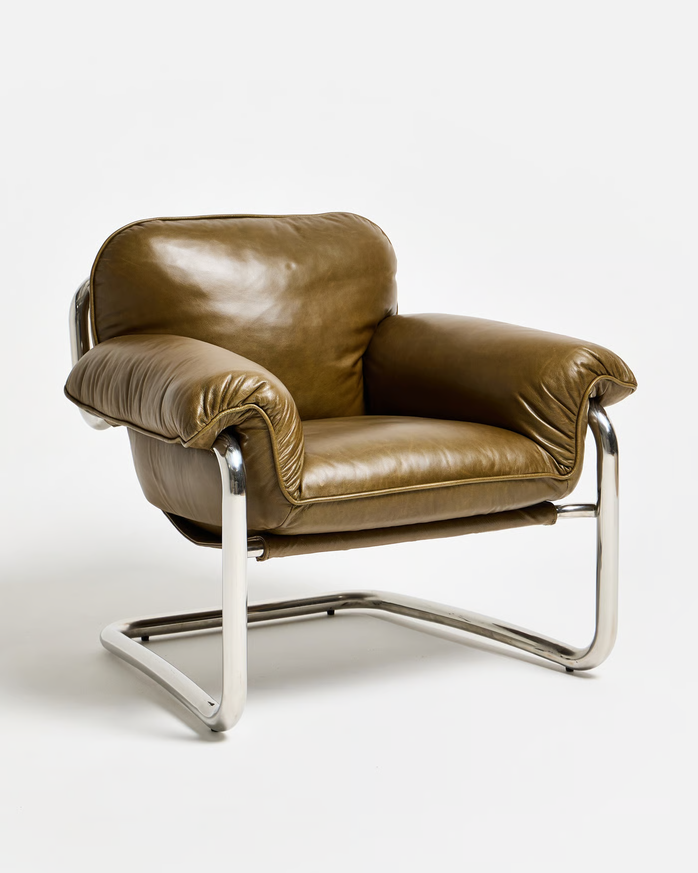 Oliver Bonas: Silla Green Leather Armchair