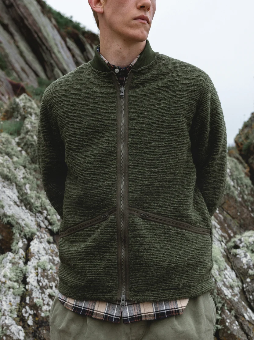 KESTIN: Dreghorn Fleece in Olive Ribbed Wool Blend