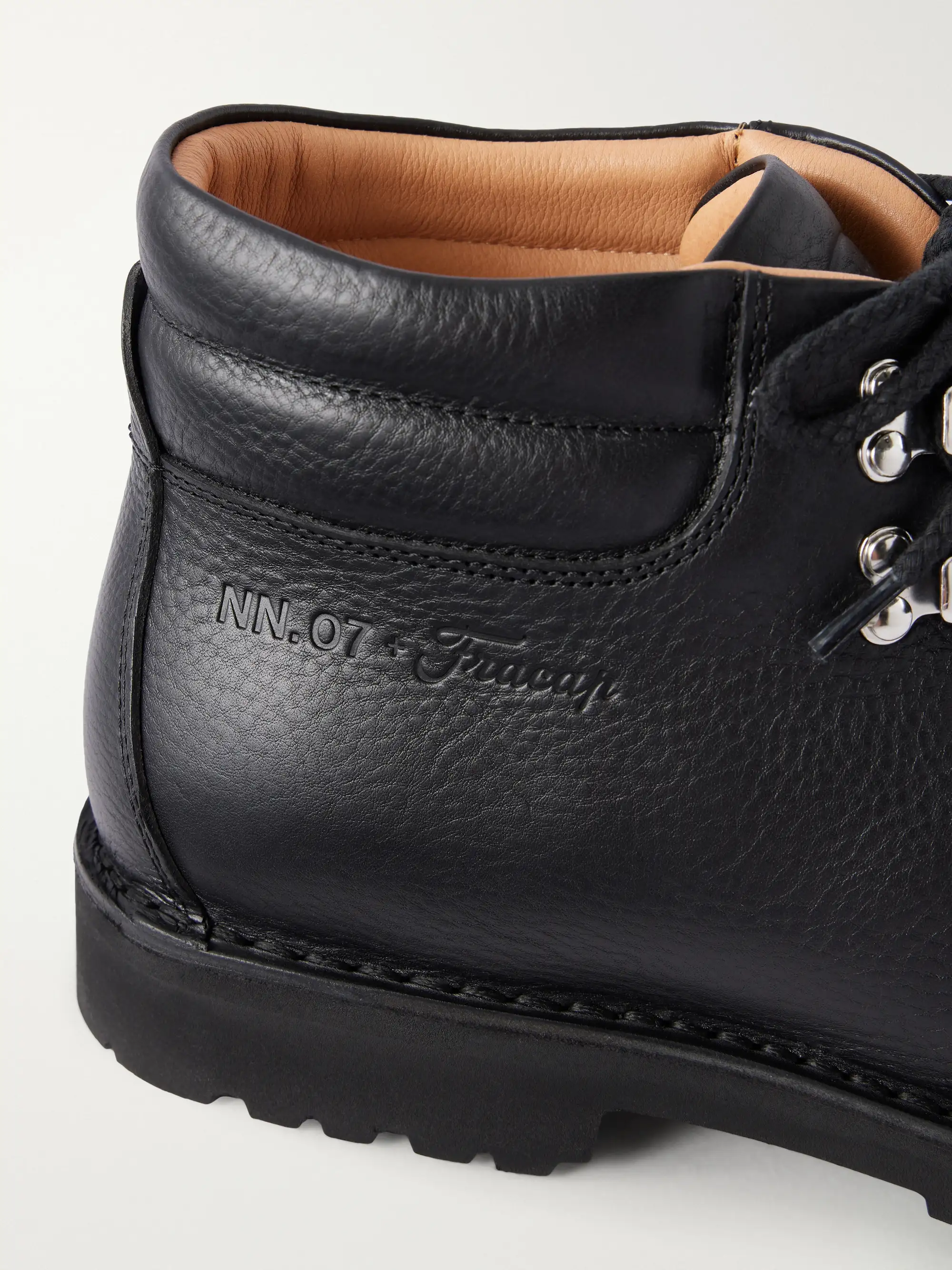 NN07 + Fracap: M127 Textured Leather Hiking Boots