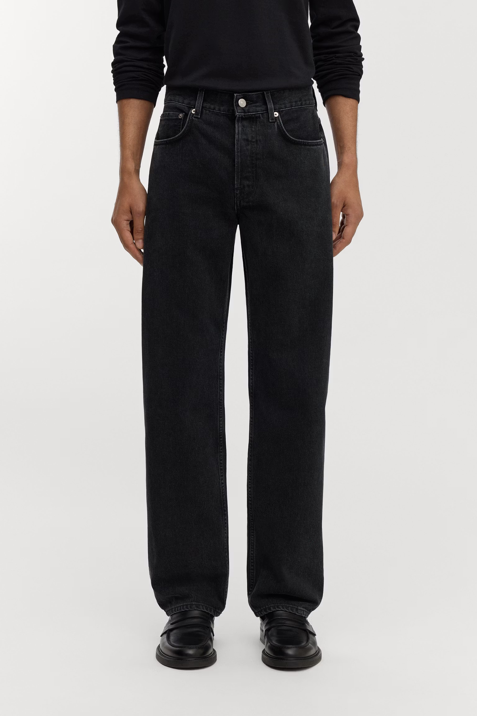 ASKET: The Loose Jeans