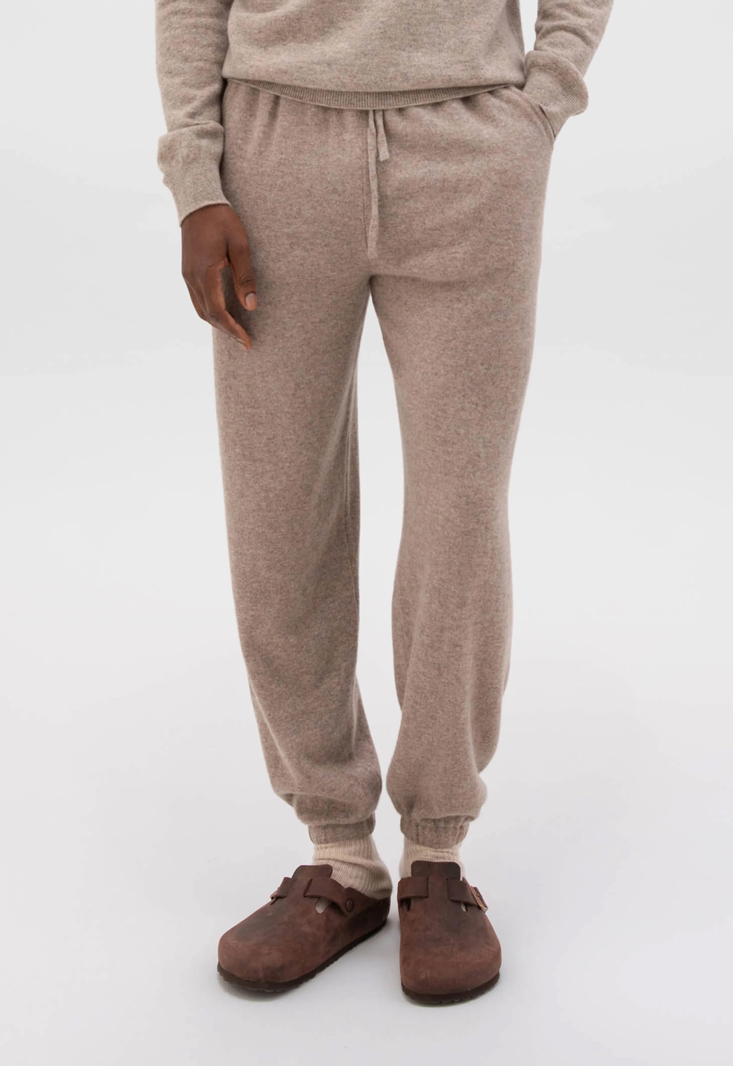 Johnstons Of Elgin: Tapered Cashmere Joggers