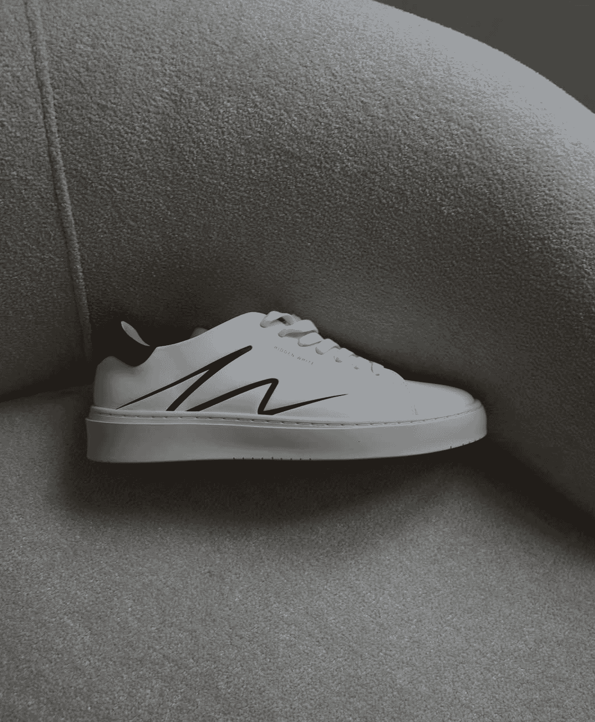 Hidden White: Dylan Men White Black Leather Trainers