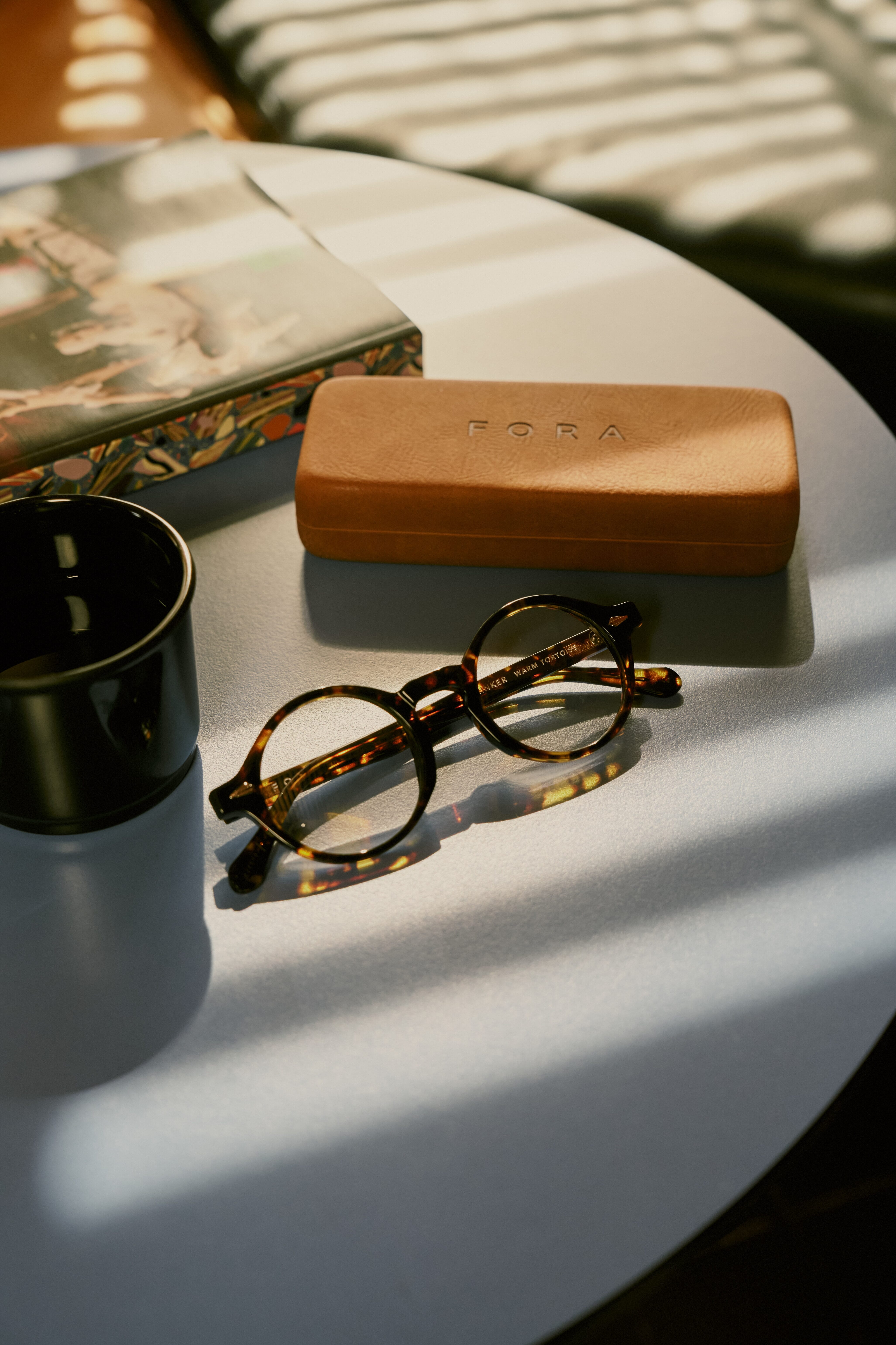 Fora: THINKER Spectacles